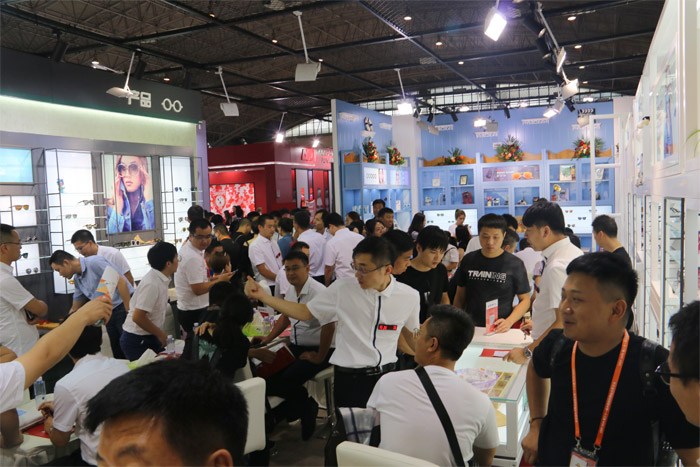 眼鏡店裝修,眼鏡店裝修公司,眼鏡展柜 眼鏡店裝修,眼鏡店裝修公司,眼鏡展柜