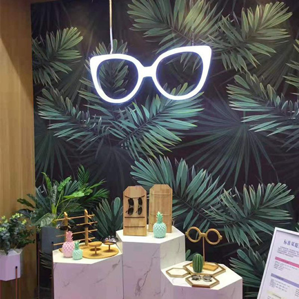 眼鏡店裝修櫥窗怎么設計裝飾？
